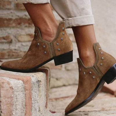 Western Boots with Studs