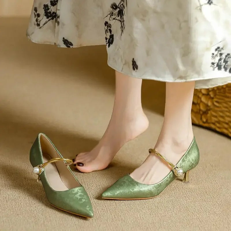 Royal - Comfortable Stylish Heels